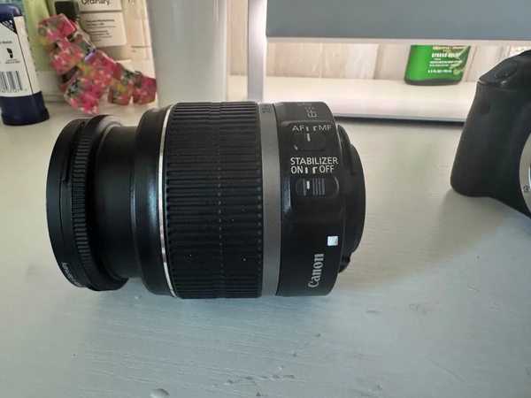 Canon XSi / EOS 450D image