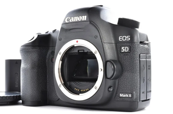 Canon EOS 5D Mark II image