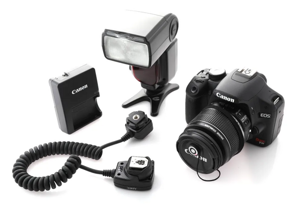 Canon Canin Rebel T1i image