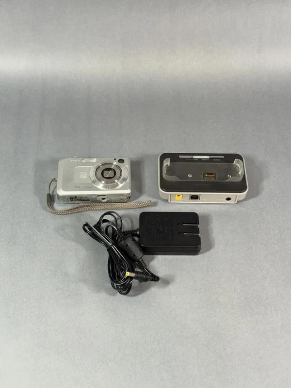 Casio EX-Z750 image