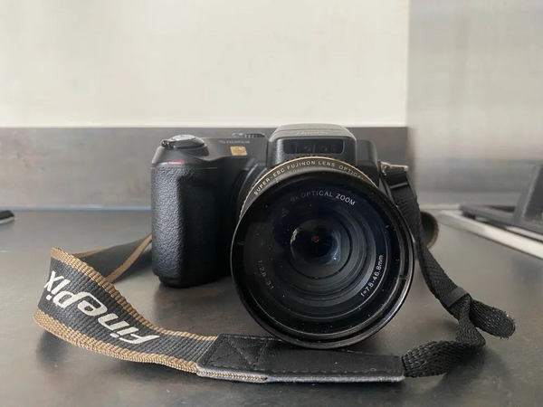 Fuji S7000 image