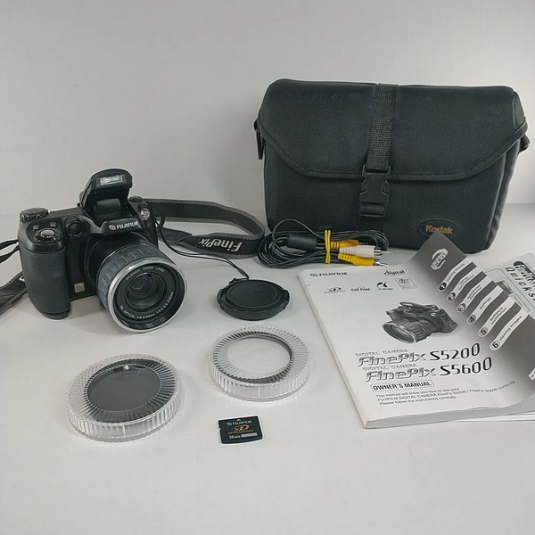 Fuji FinePix S5200 image
