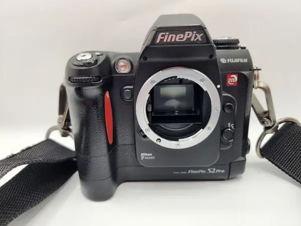 Fujifilm S2 Pro image