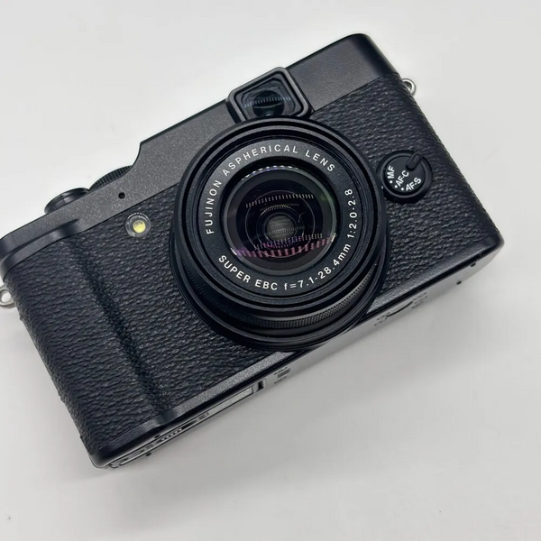Fujifilm X10 image