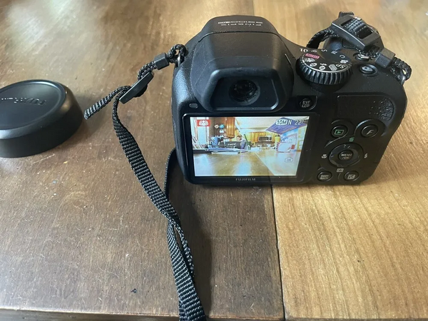 Fujifilm S2100HD image