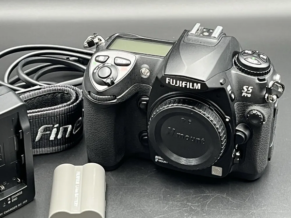 Fujifilm S5 Pro image