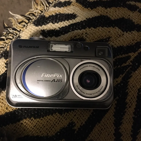 Fujifilm A205 image
