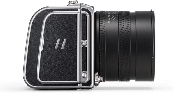 Hasselblad 907X & CFV 100C image