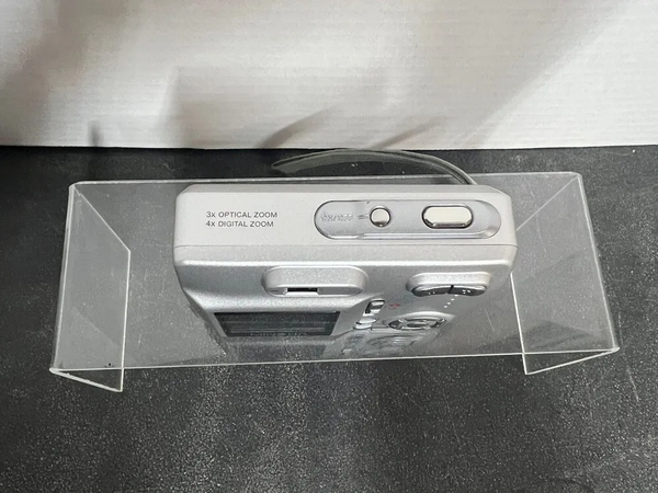 Konica Minolta E323 image