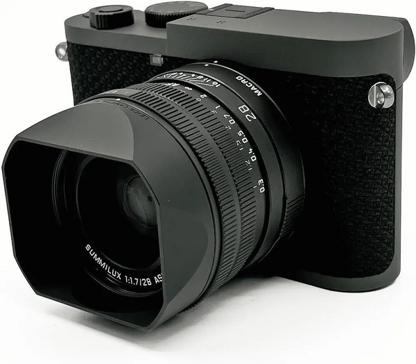 Leica Q2 Reporter Edition image