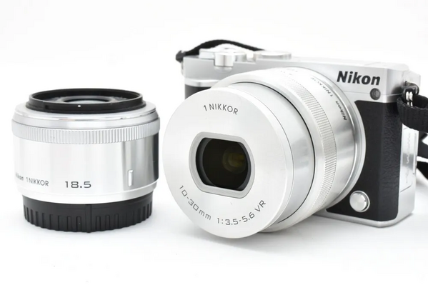 Nikon 1 J5 image