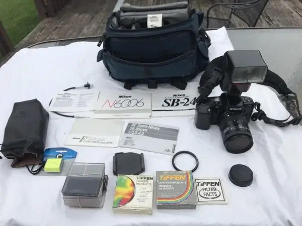 Nikon N6006 image