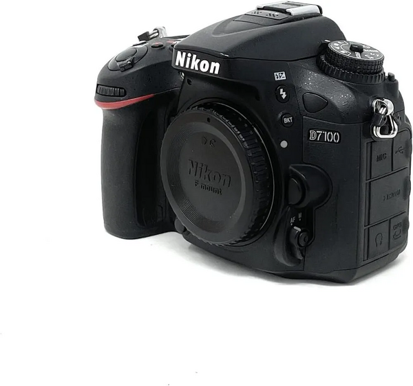 Nikon D7100 image