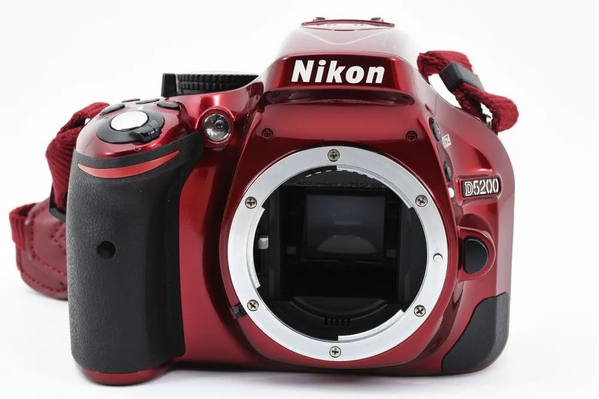 Nikon D5200 image
