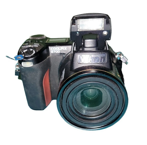 Nikon 8700 image