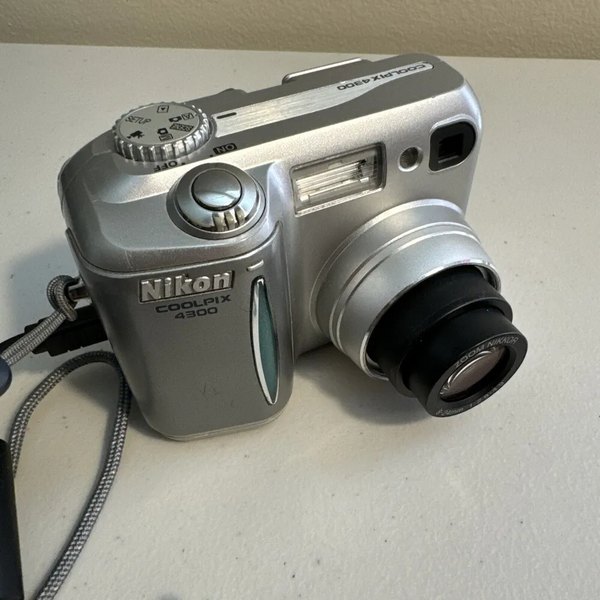 Nikon 4300 image