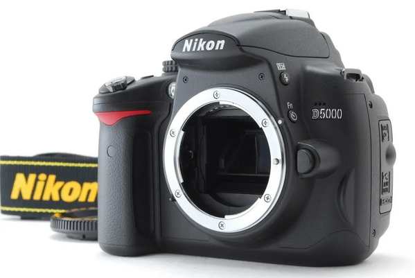 Nikon D5000 image