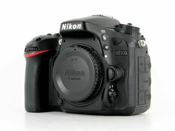 Nikon D7100 image