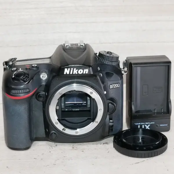 Nikon D7200 image