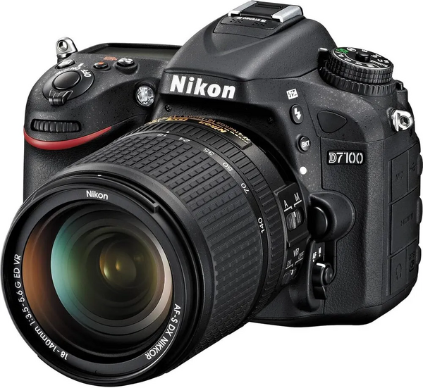 Nikon D7100 image