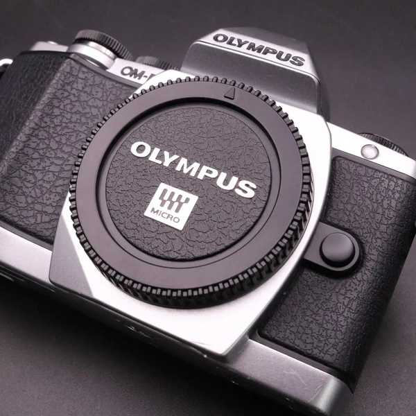 Olympus OM-D E-M1 image