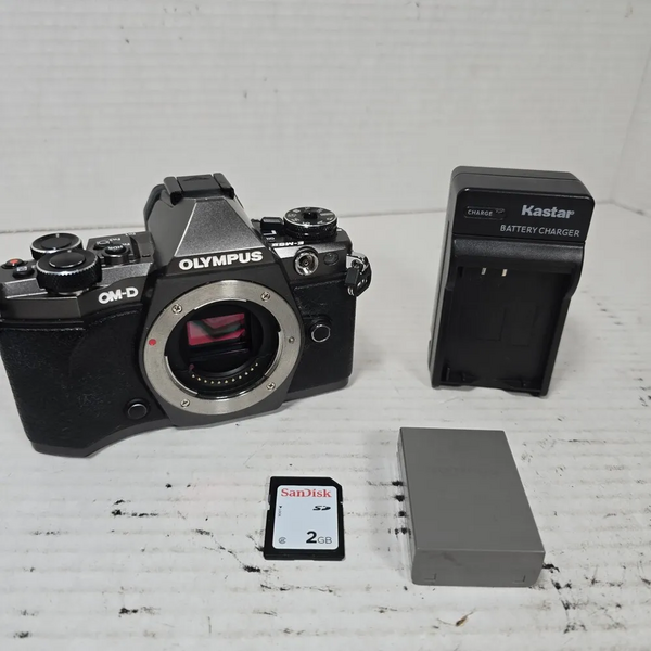Olympus OM-D E-M5 Mark II image