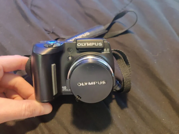 Olympus SP-500 UZ image