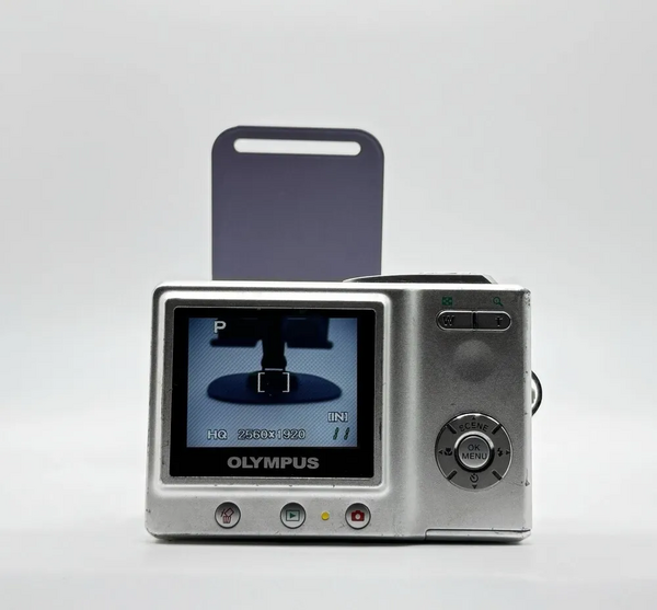 Olympus D-630 Zoom image