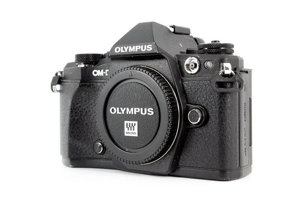 Olympus E-M5 Mark II image