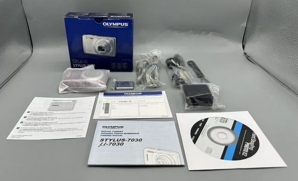 Olympus 7030 / µ (mju) 7030 image