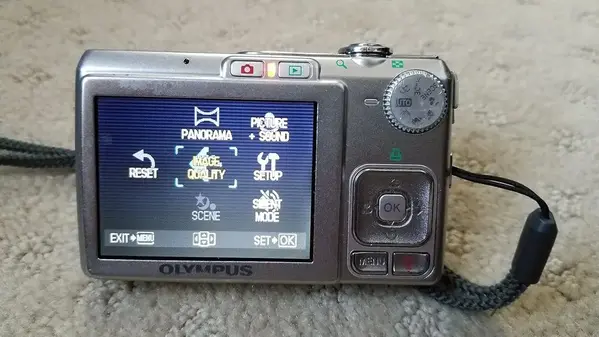 OM SYSTEM Fe-230 image