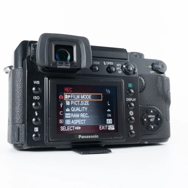 Panasonic L1 image