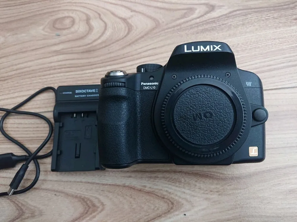 Panasonic Lumix L10 4/3 image