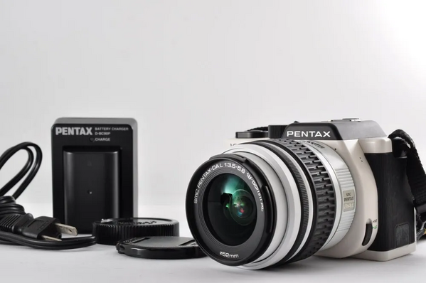 Pentax K-01 image