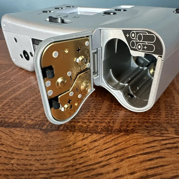Polaroid PDC 640 image