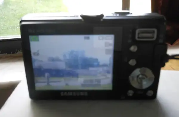 Samsung L200 image