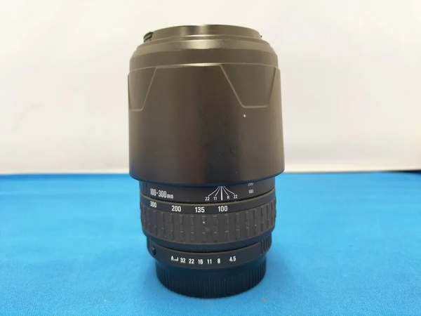 Sigma 100-300mm image