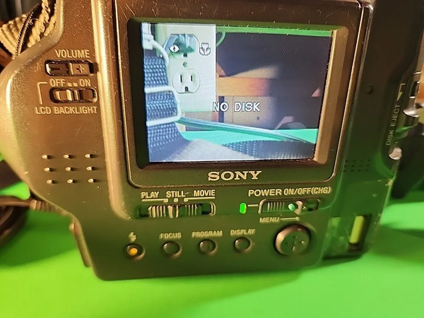 Sony MVC-FD87 image