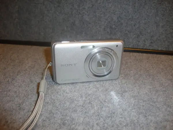 Sony DSC W180 image