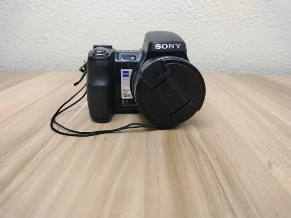 Sony H7 image
