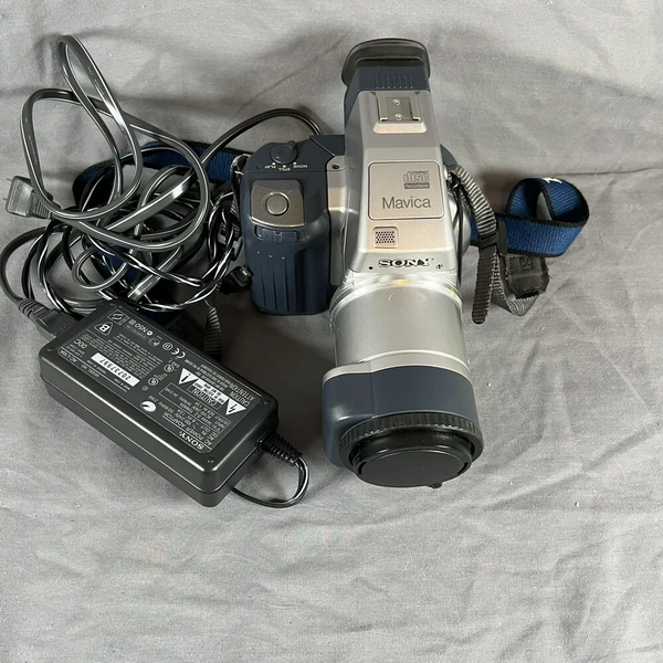 Sony CD1000 image