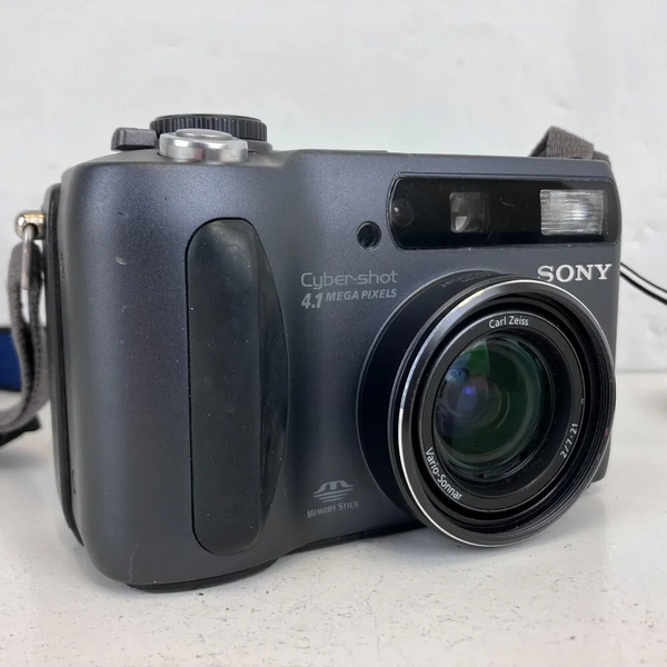 Sony Cyber-shot S85 image