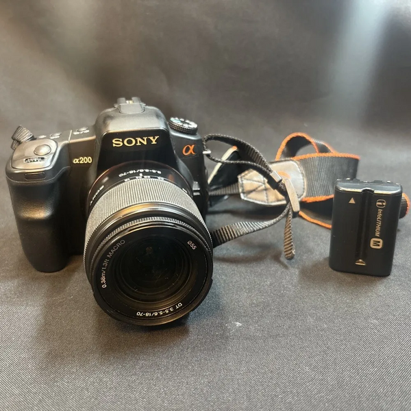 Sony Alpha 500 image