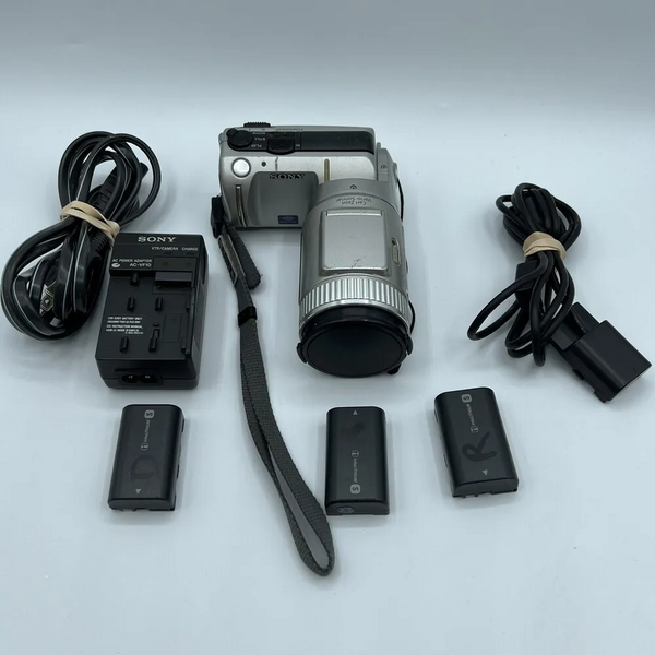 Sony DSC-F707 image