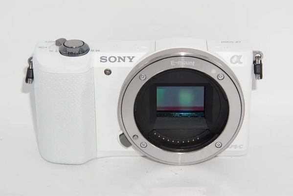 Sony Alpha a5000 image