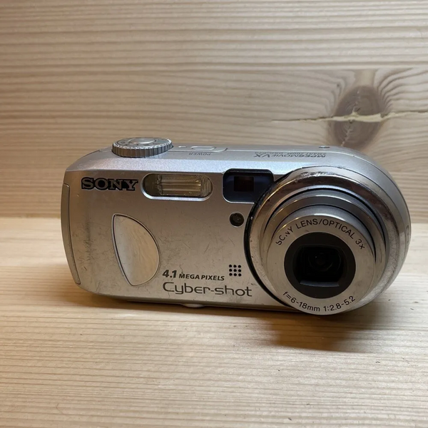 Sony DSCP73 image