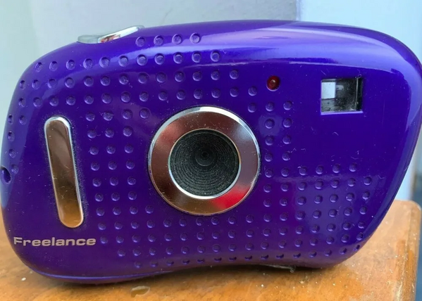 Vivitar V15 image