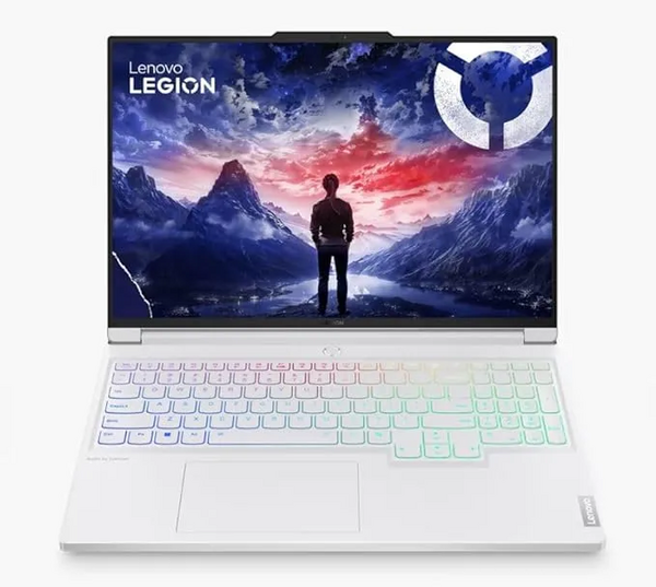 Lenovo Legion 7i Gen 10 Intel with RTX 5070 image