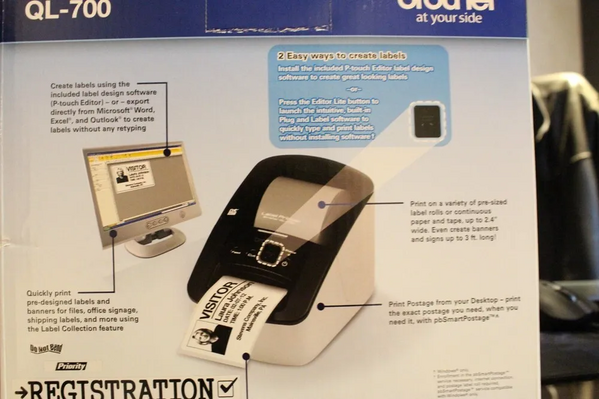 Brother QL-700 image