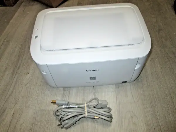 Canon ImageCLASS LBP6000 image